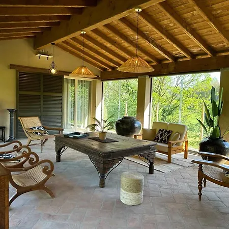 Coutry House Est Lägenhet *